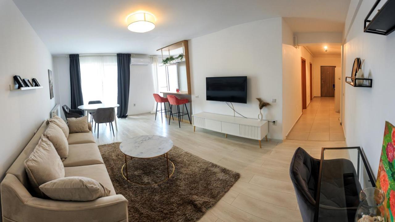 Mmc Apartament Appartamento Braşov Esterno foto