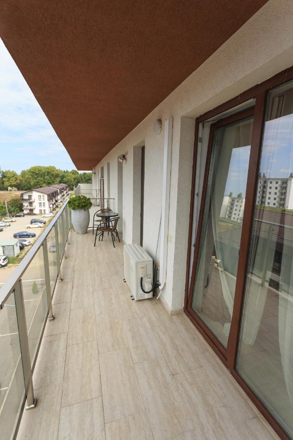 Mmc Apartament Appartamento Braşov Esterno foto